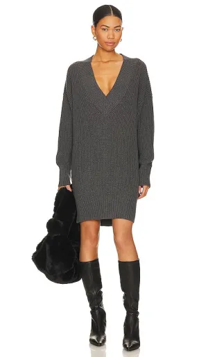 525 Ellie Cotton V Neck Dress in Charcoal